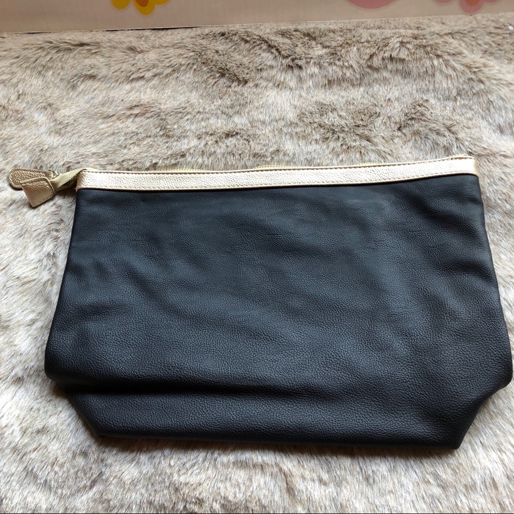 Steve Madden clutch